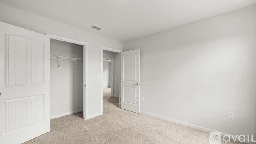 Rome House: 110 Babcock Dr NE