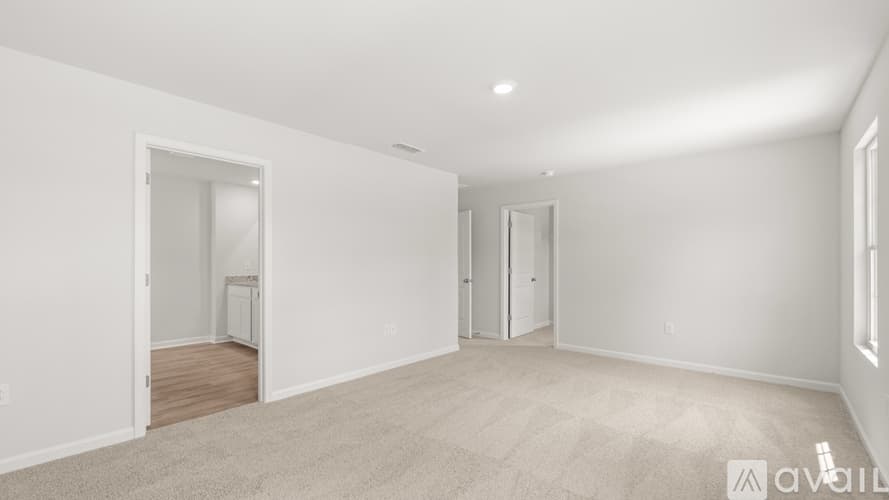 Rome House: 110 Babcock Dr NE