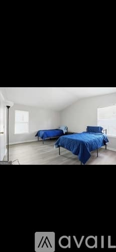 College Park House: 5420 Forest Downs Circle