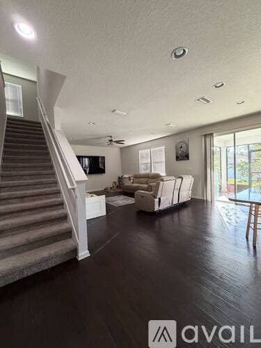 Jacksonville House: 15156 Rocky Shoals Rd