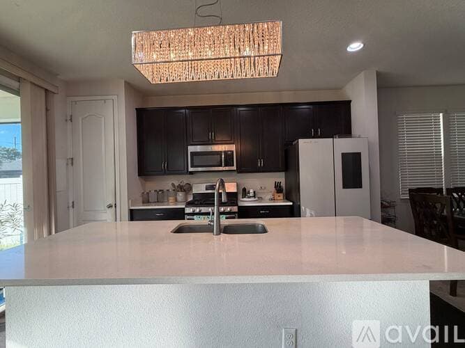 Jacksonville House: 15156 Rocky Shoals Rd
