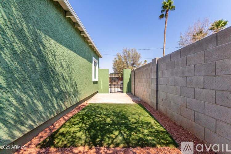 Phoenix House: 510 North 10th Street