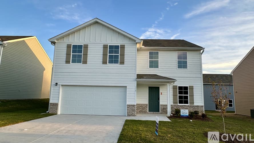 Jackson House: 116 Katsura Wy