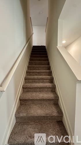 Jackson House: 116 Katsura Wy