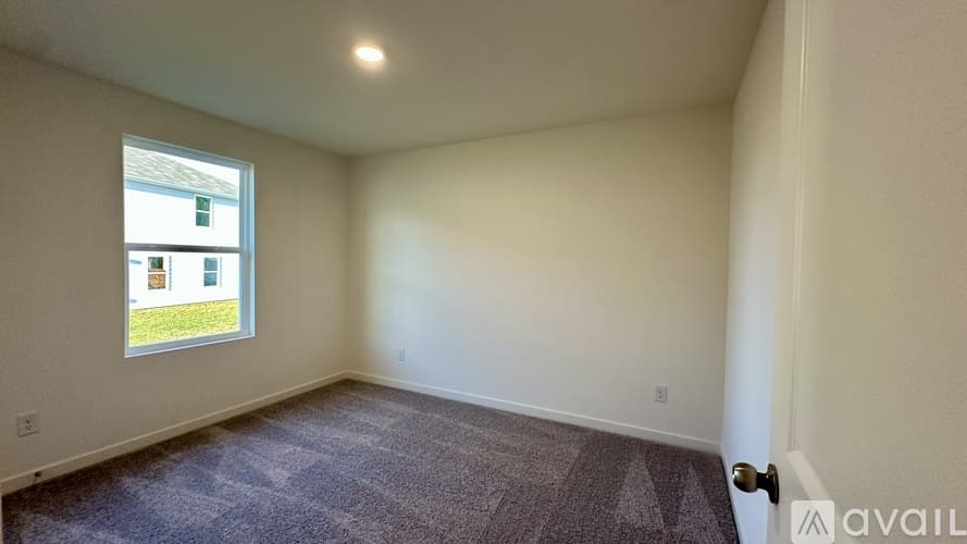 Jackson House: 116 Katsura Wy