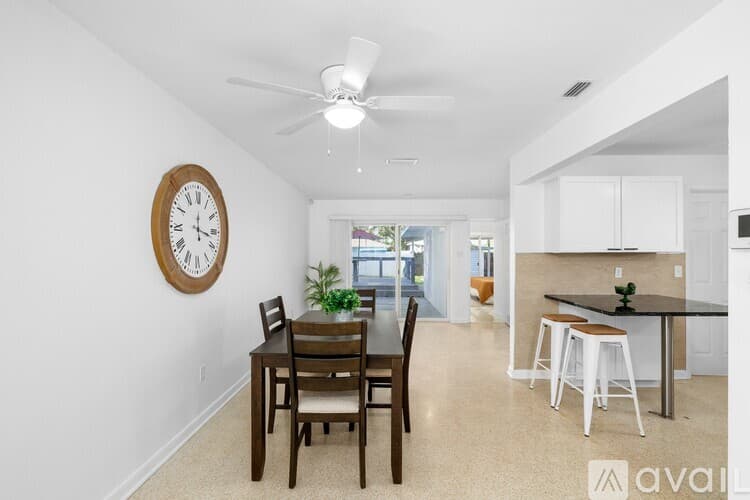Clearwater House: 1048 Charles Street