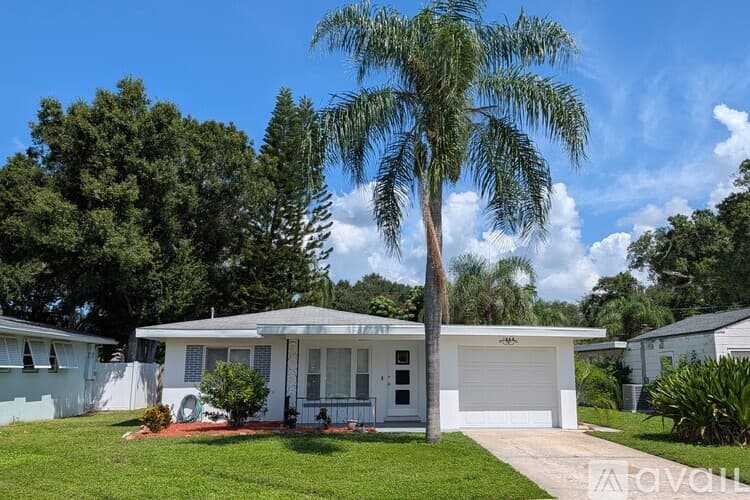Clearwater House: 1048 Charles Street