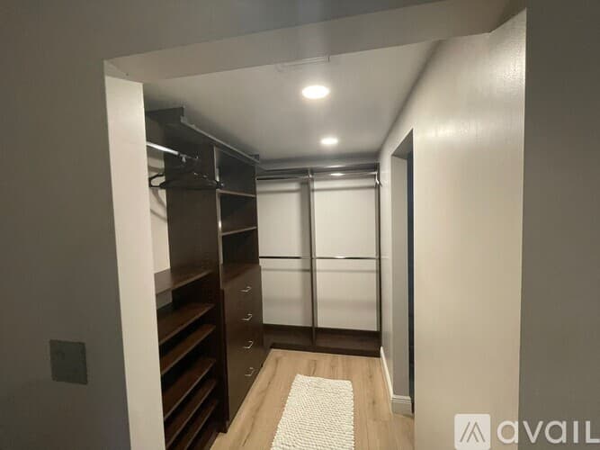 Tampa House: 8835 West Patterson Street