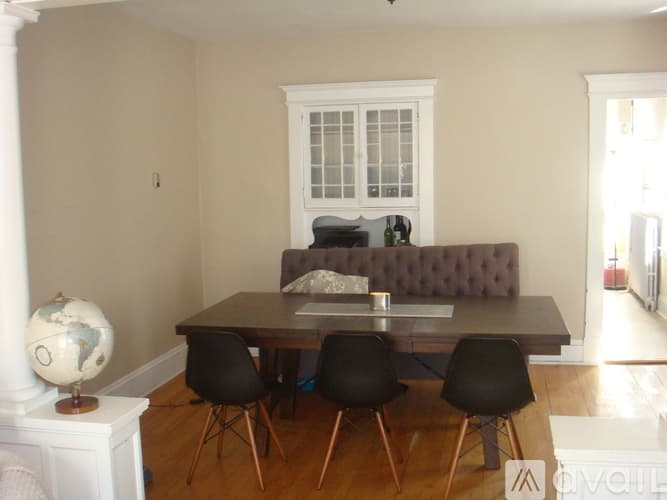 West Hartford Apartment: 406 Park Rd