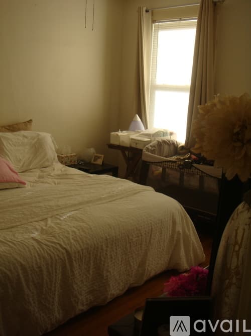 West Hartford Apartment: 406 Park Rd