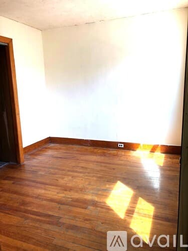 Worcester Apartment: 48 Plantation St