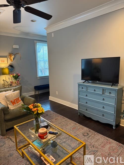 Auburn Condo: 650 Dekalb Street