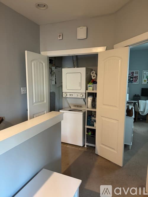 Auburn Condo: 650 Dekalb Street