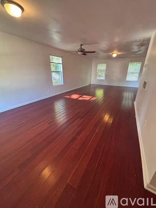 Rock Hill House: 617 Annalinde Ln