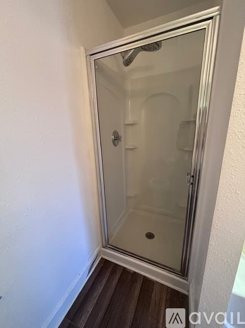 Rock Hill House: 617 Annalinde Ln