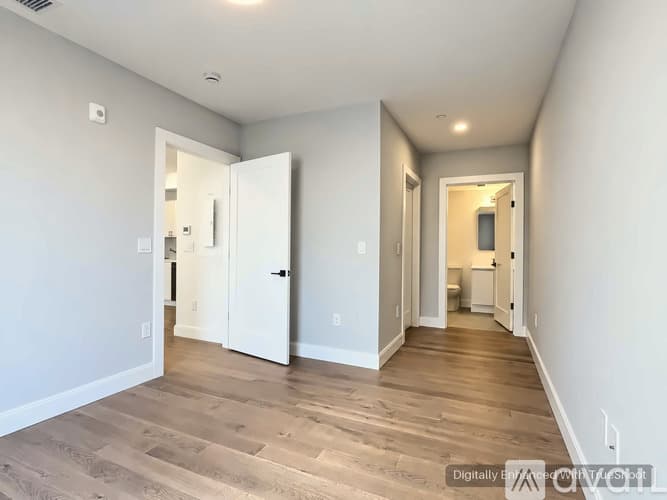 Boston Apartment: 36 Colborne Rd