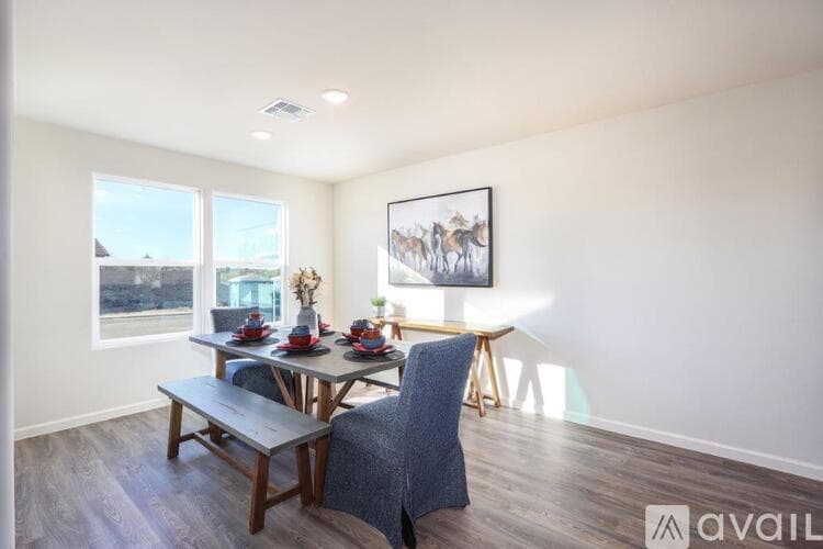 Bullhead City House: 2392 Tapatio Dr