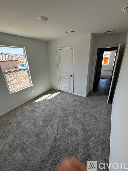 Bullhead City House: 2392 Tapatio Dr