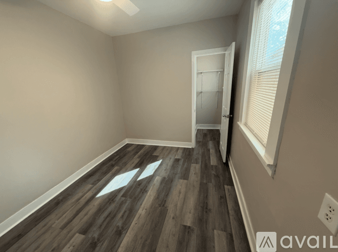 Portsmouth Apartment: 2017 Deep Creek Blvd