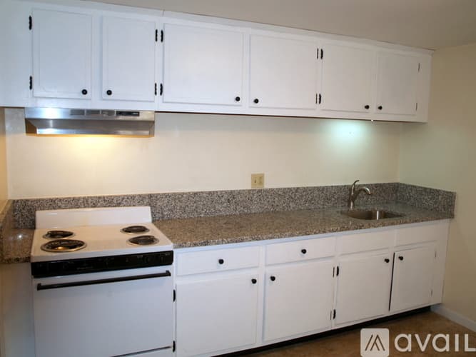 Chelmsford Condo: 17 Sinai Circle