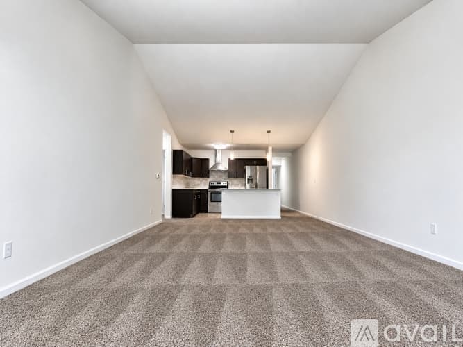 Battle Creek Apartment: 100 Gethings Circle