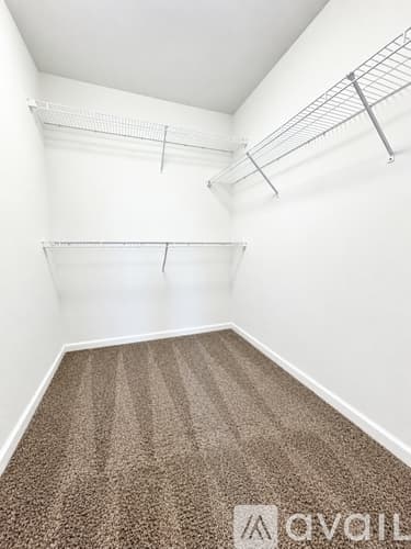 Battle Creek Apartment: 100 Gethings Circle