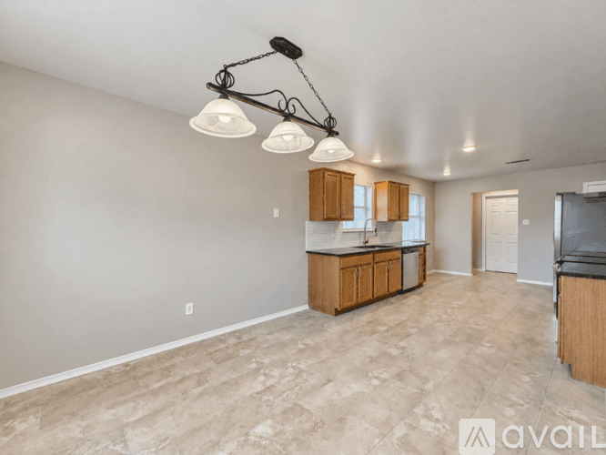 Nolanville House: 206 Timber Ridge Dr