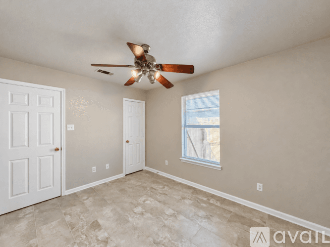 Nolanville House: 206 Timber Ridge Dr