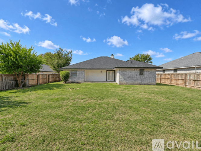Nolanville House: 206 Timber Ridge Dr