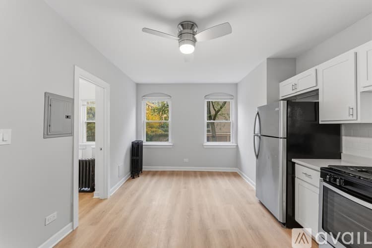 Chicago Apartment: 5710 N Winthrop Ave