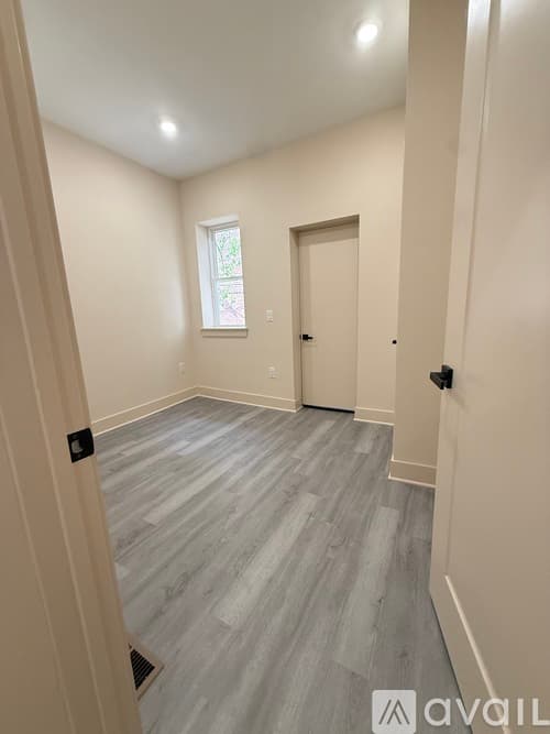 Philadelphia Apartment: 5803 Spruce Street