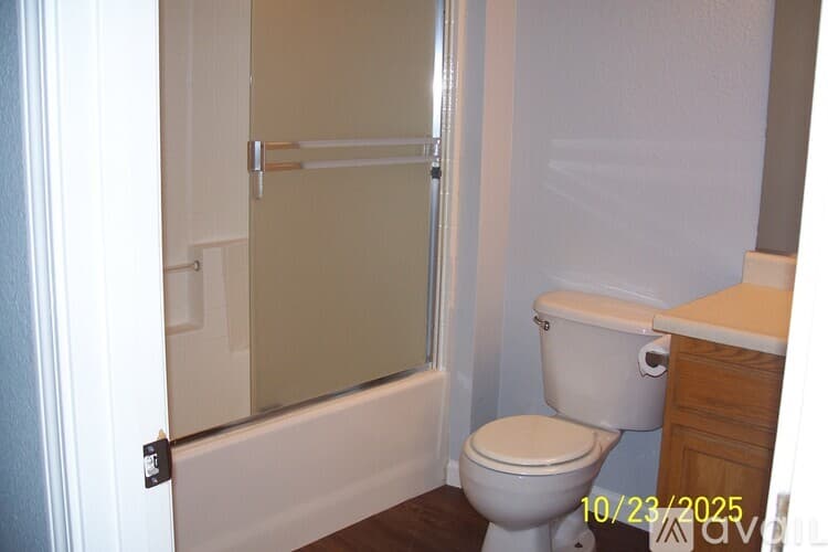 Waterford Townhome: 12403 Summers St