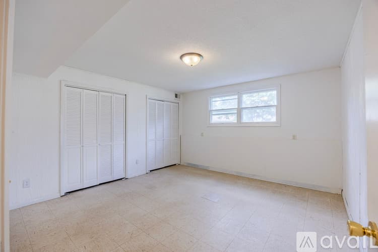 Columbia Heights House: 1212 44 1 2 Ave NE