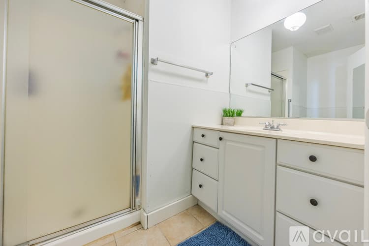Columbia Heights House: 1212 44 1 2 Ave NE