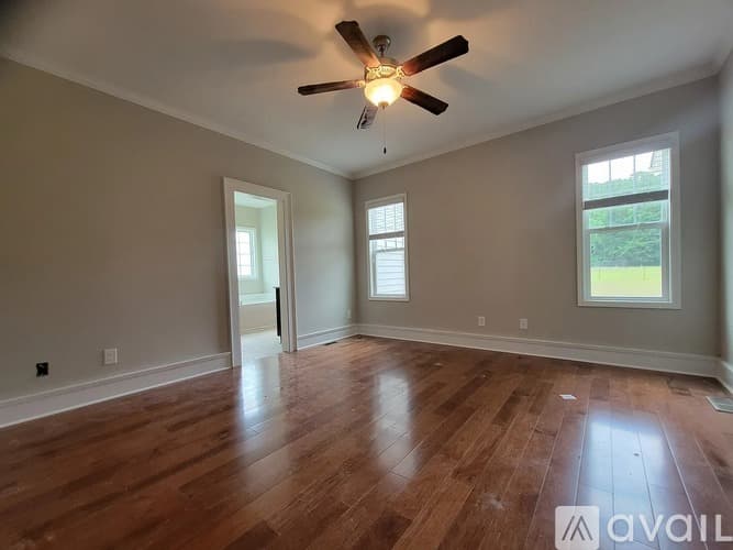 Zebulon House: 16 Cotton Mill Dr