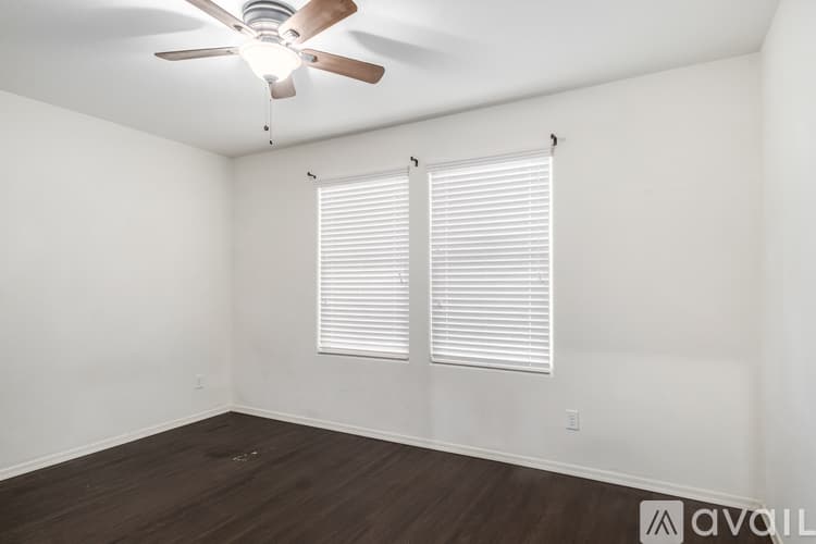 Phoenix House: 1749 East Chanute Pass