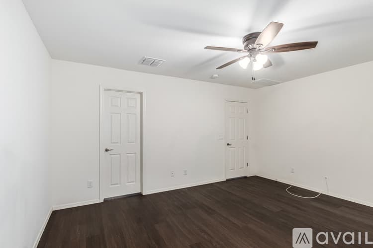 Phoenix House: 1749 East Chanute Pass