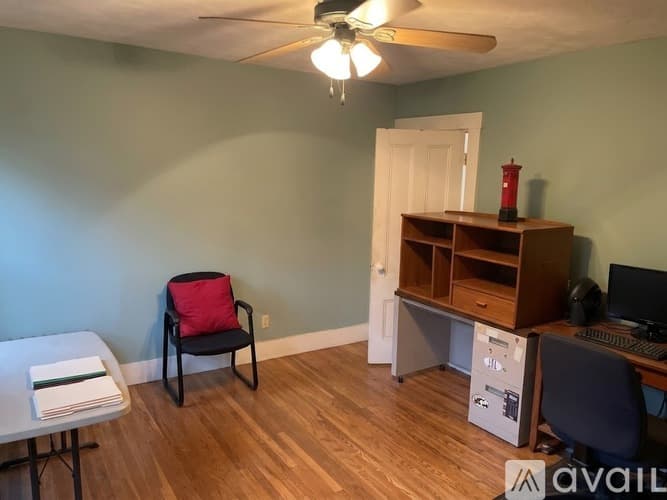 Arlington House: 12 Swan Pl