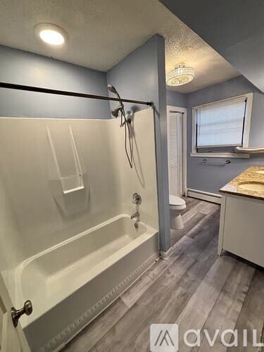 Portland Apartment: 10 Riverside Street