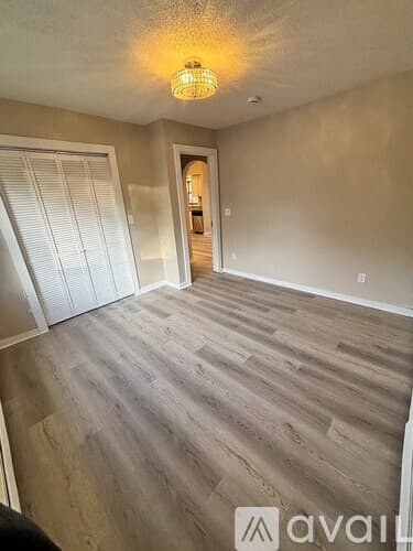 Portland Apartment: 10 Riverside Street