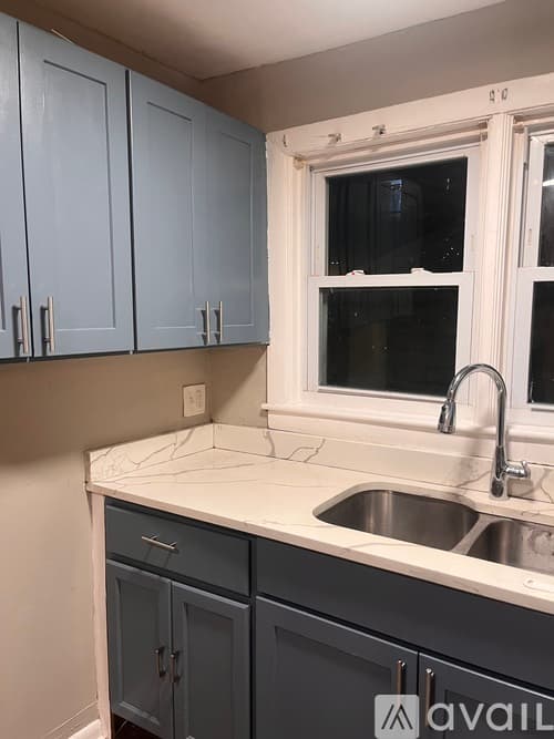 Brockton Apartment: 109 W Ashland St