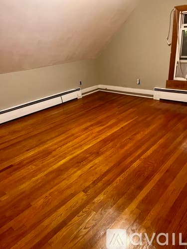 Brockton Apartment: 109 W Ashland St
