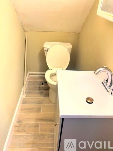 Brockton Apartment: 109 W Ashland St