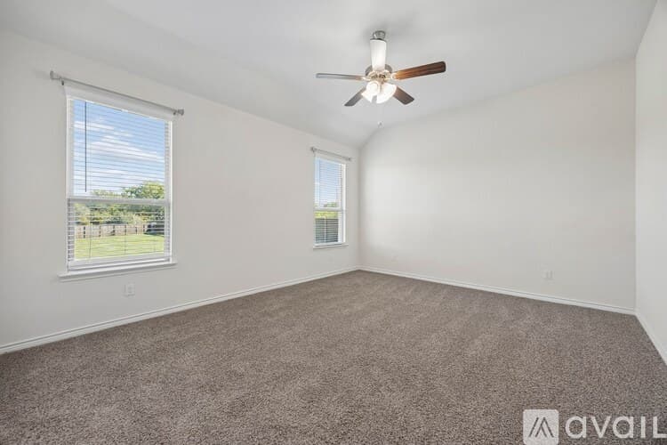 Aubrey House: 2702 Moccasin Ln