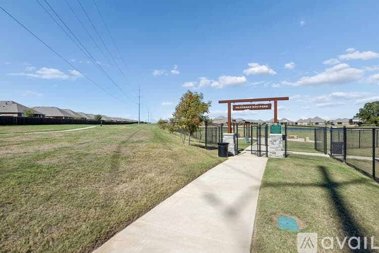 Aubrey House: 2702 Moccasin Ln