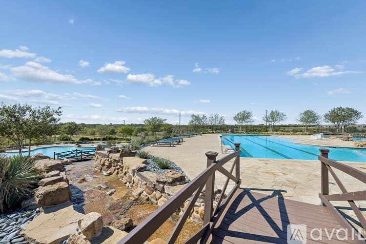 Aubrey House: 2702 Moccasin Ln