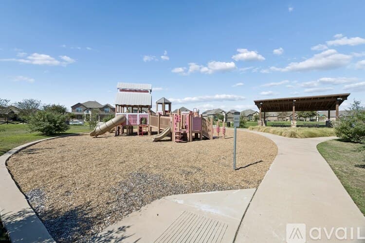 Aubrey House: 2702 Moccasin Ln