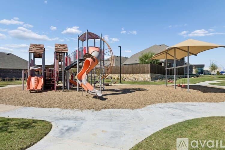 Aubrey House: 2702 Moccasin Ln