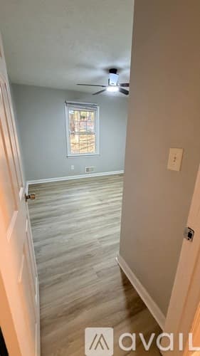 Tyrone House: 180 Ridge Rd