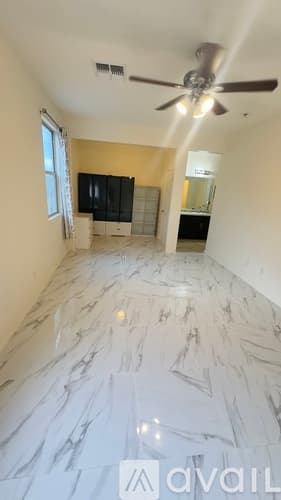 Peoria House: 9185 North 98th Avenue